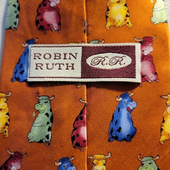 Robin Ruth men's cow 🐄 tie - Picture 3 of 4